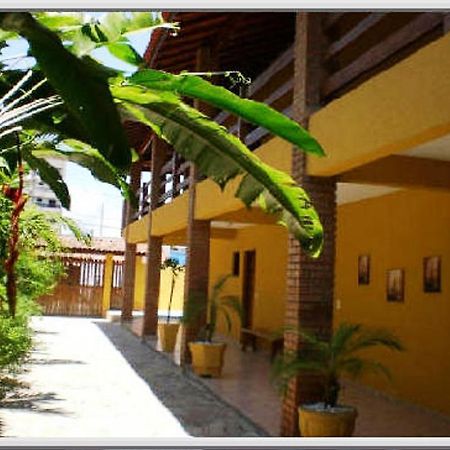 Coqueiros Praia Martin De Sa Hotel Caraguatatuba Bagian luar foto